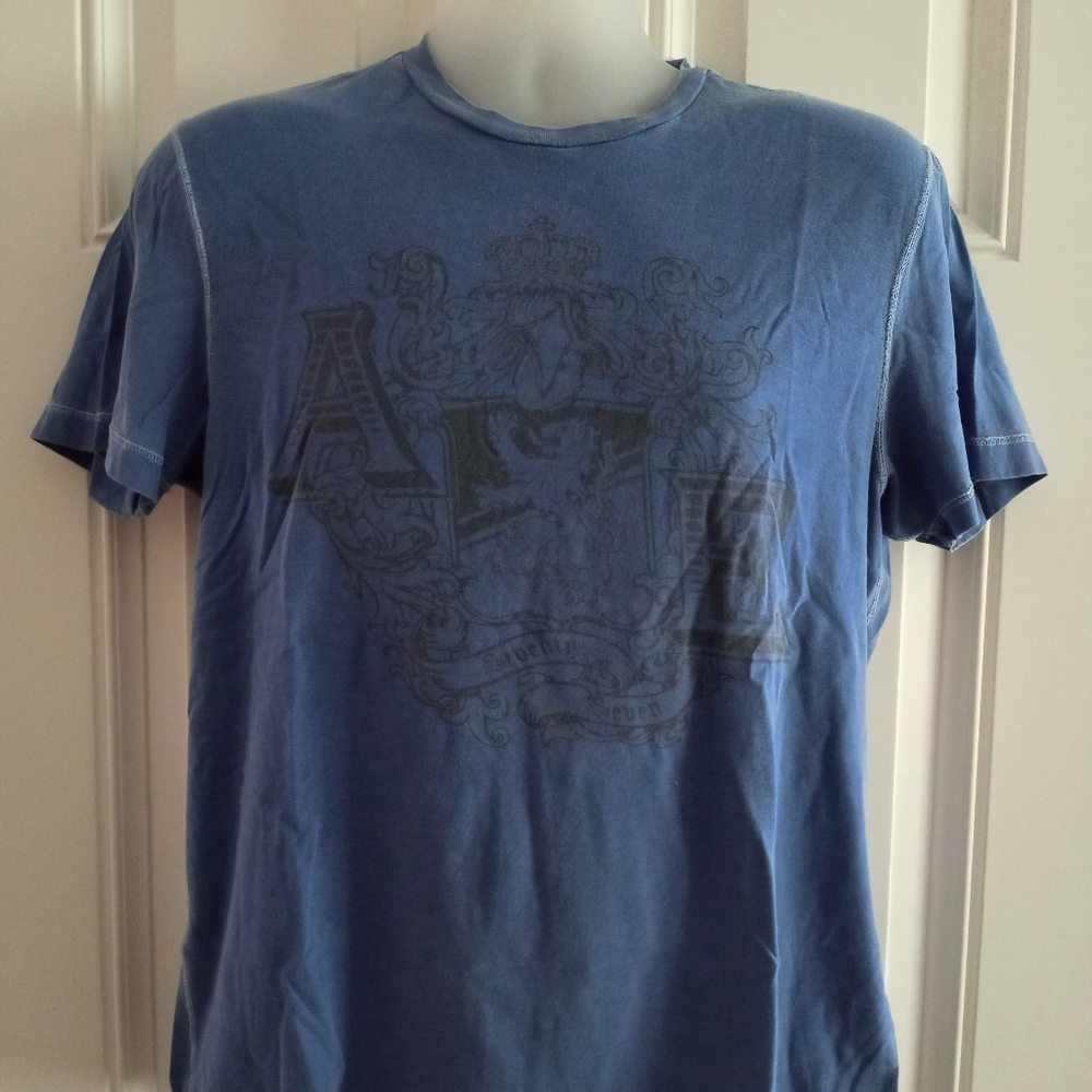 Sold American Eagle Outfitters Short Sleeved Tee Size M
